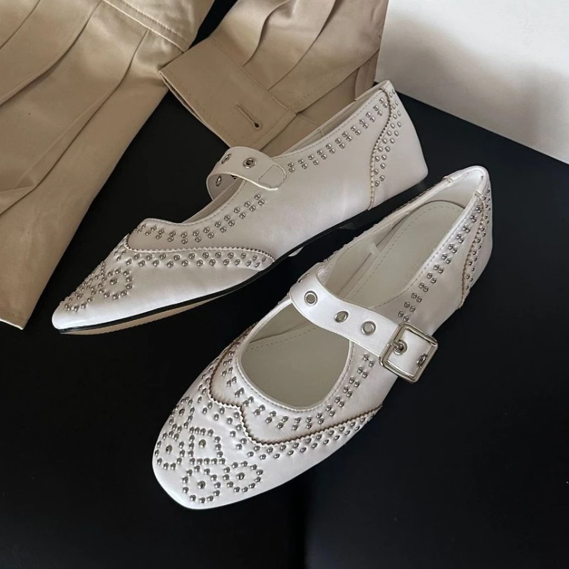 레트로 리벳 버클 디자인 플랫 여성 라운드 발가락 얕은 - Women Fashion Brand 리뷰 및 가격