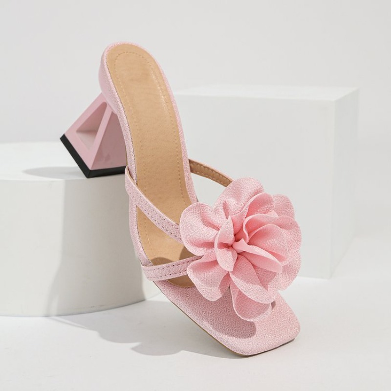 여성용 3D 꽃 장식 샌들 삼각형 컷아웃 하이힐 샌들  - Floral Summer Dress 리뷰 및 가격